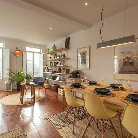 Fantastic Family Apartment In Estrela Lisboa Extérieur photo