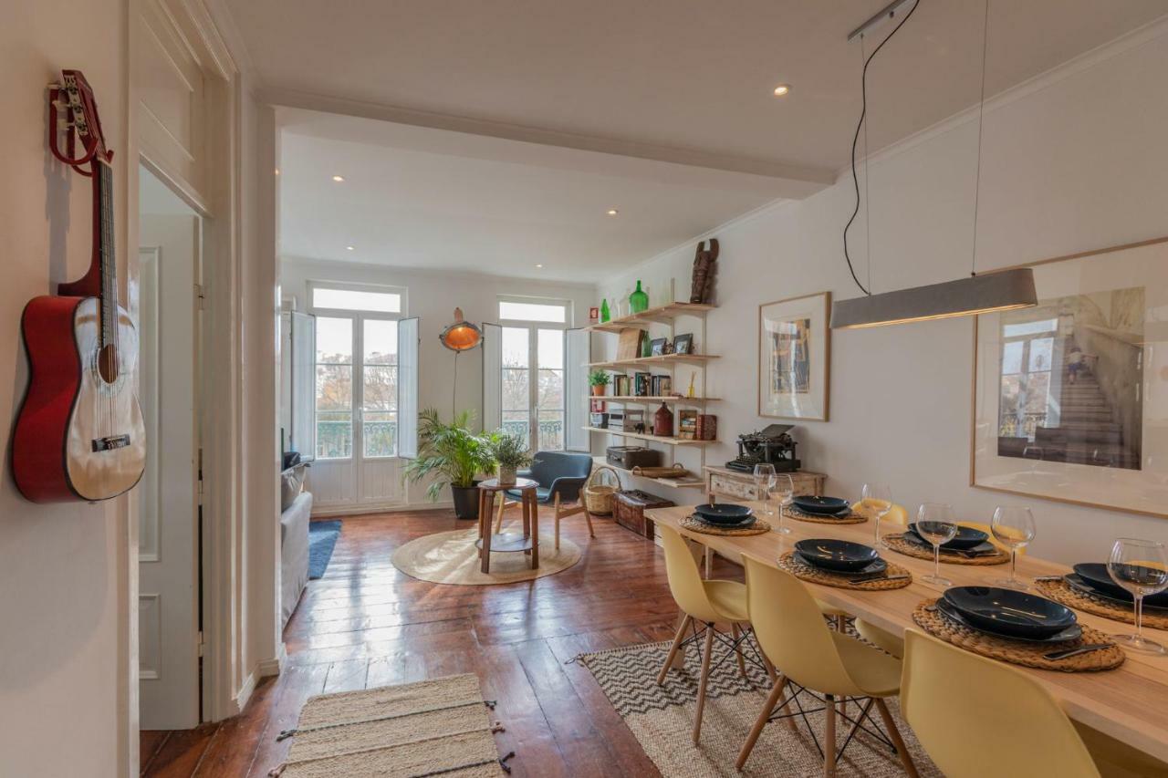 Fantastic Family Apartment In Estrela Lisboa Extérieur photo